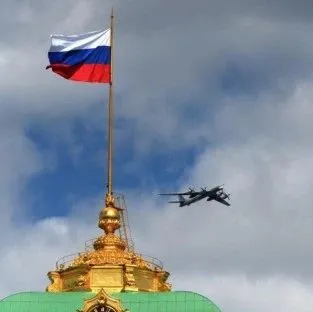 俄“硬核”方式庆祝胜利日:空中阅兵向英雄致敬