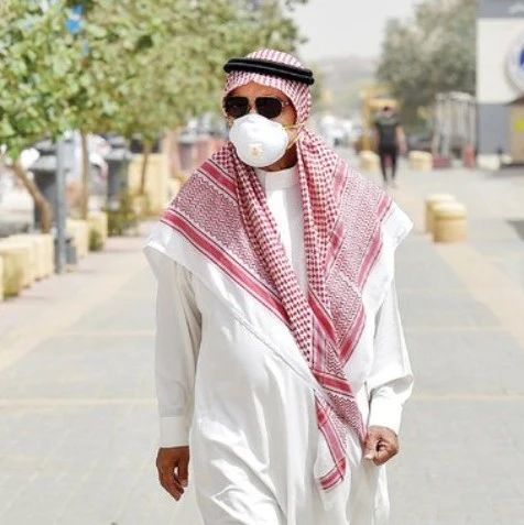 沙特确诊破15万人，防疫物资非常火爆