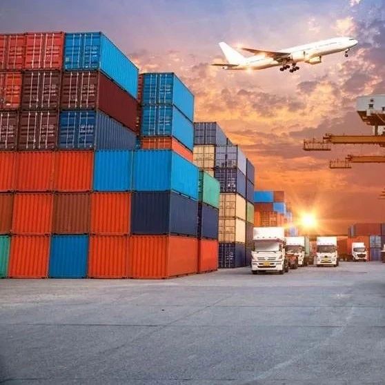 海关总署：上半年中国进出口总值降3.2%，对美进出口降6.6%