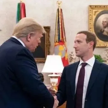 Facebook CEO扎克伯格回应传言:与特朗普之间没有交易