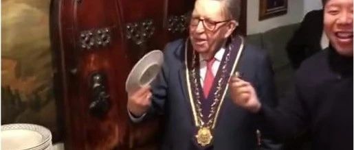 逼疯歪果仁的中国制造再次出现，竟然是一个盘子