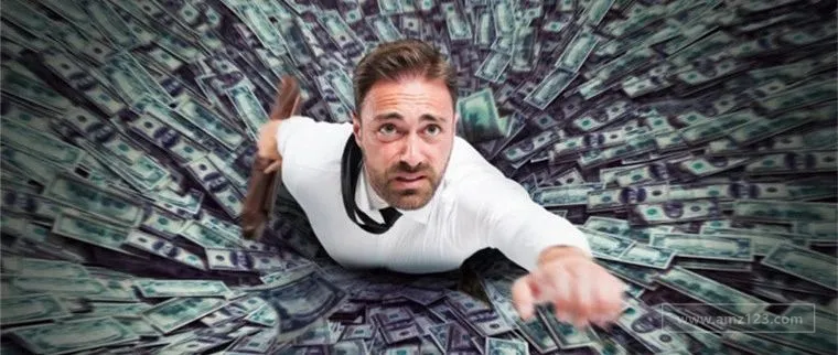 卖家哭了！63万天价仓储超量费！亚马逊一个政策，卖家一年白干