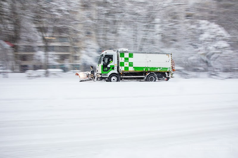【AMZ123快讯】配送延误预警！强暴风雪接二连三来袭，美国多家物流商均受影响！