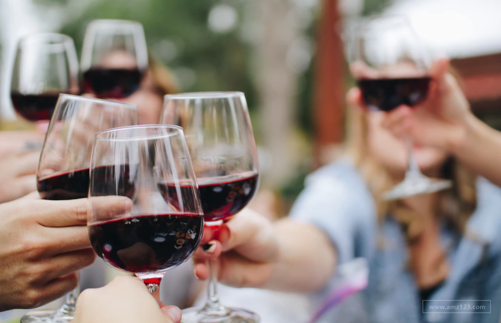 D2C酒业市场热潮来袭！美国葡萄酒D2C销售额增长18%！
