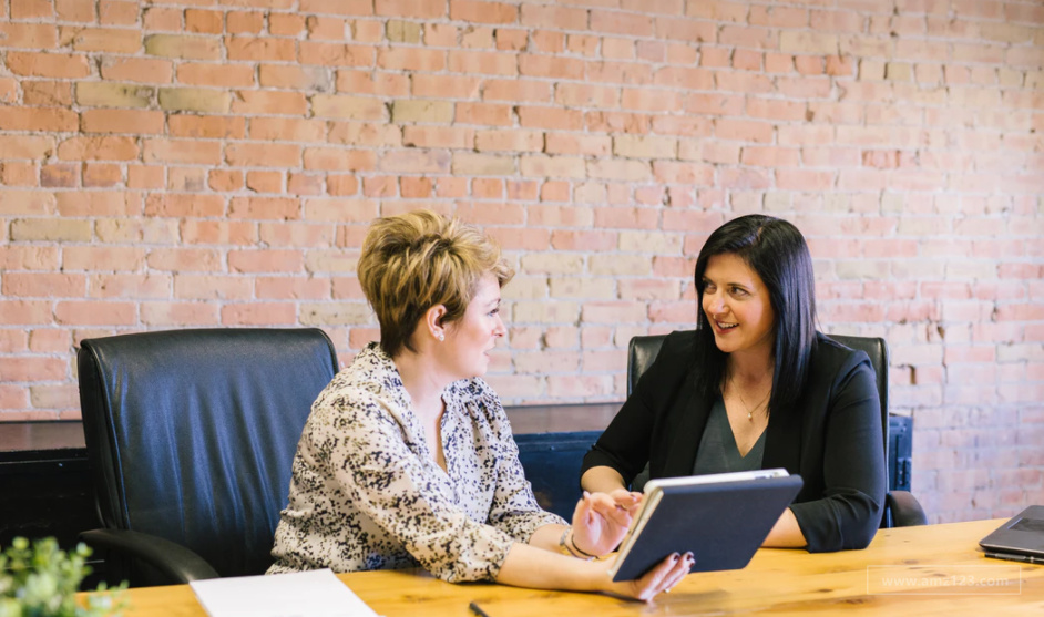 就业竞争激烈！亚马逊将为75名美国员工承担100%大学学费！