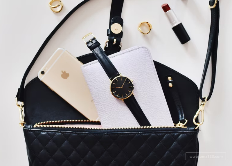  美国女式包包销售情况大调查！化妆包销量最好！