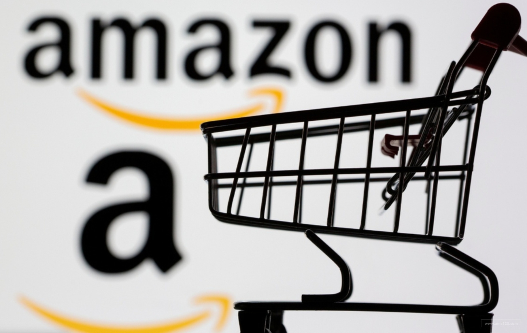 64%西班牙人偏向选择亚马逊等大型电商平台！科技产品最畅销！