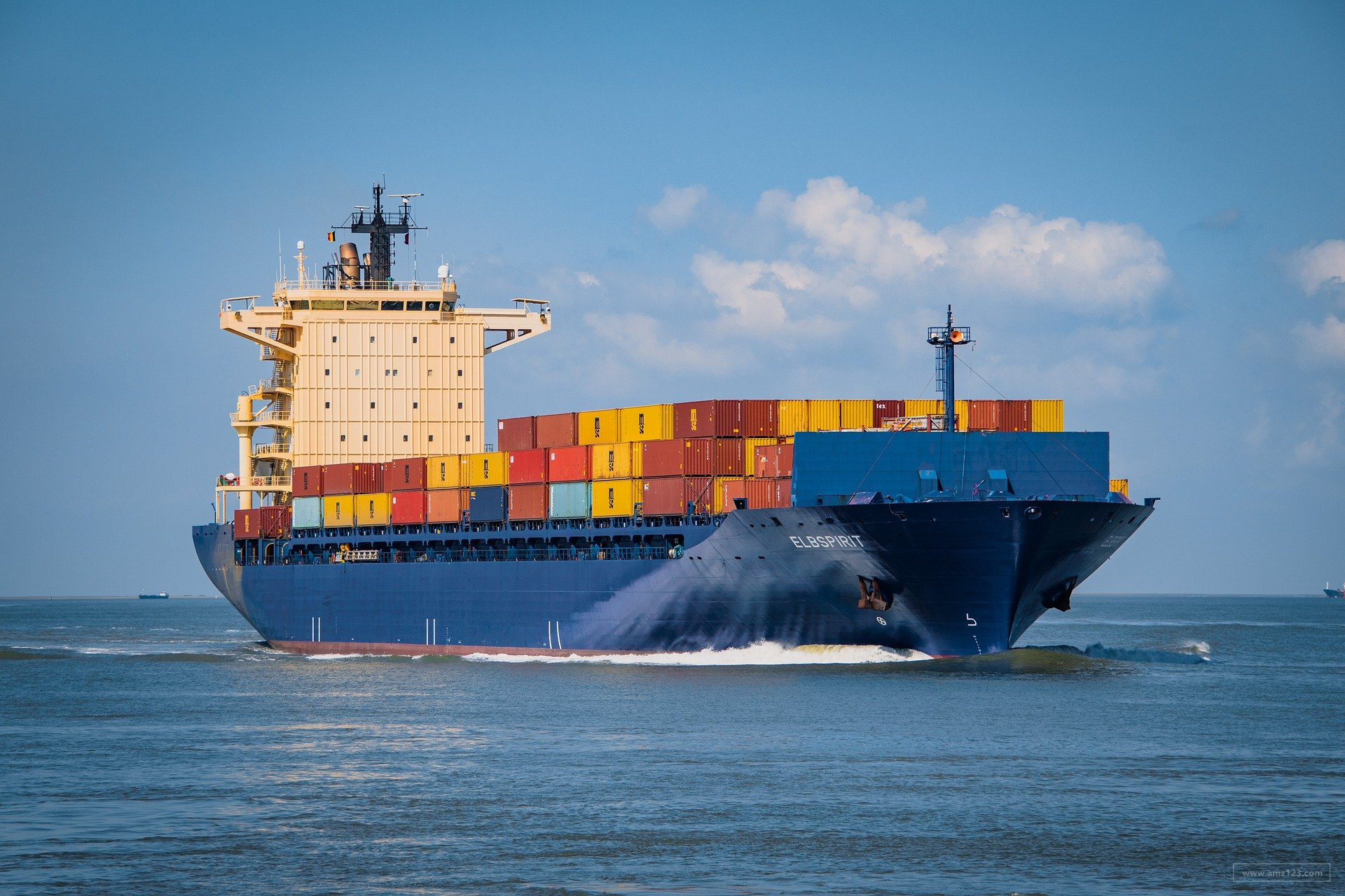 国际货代和国际物流有什么区别？国际物流运输需要注意什么？
