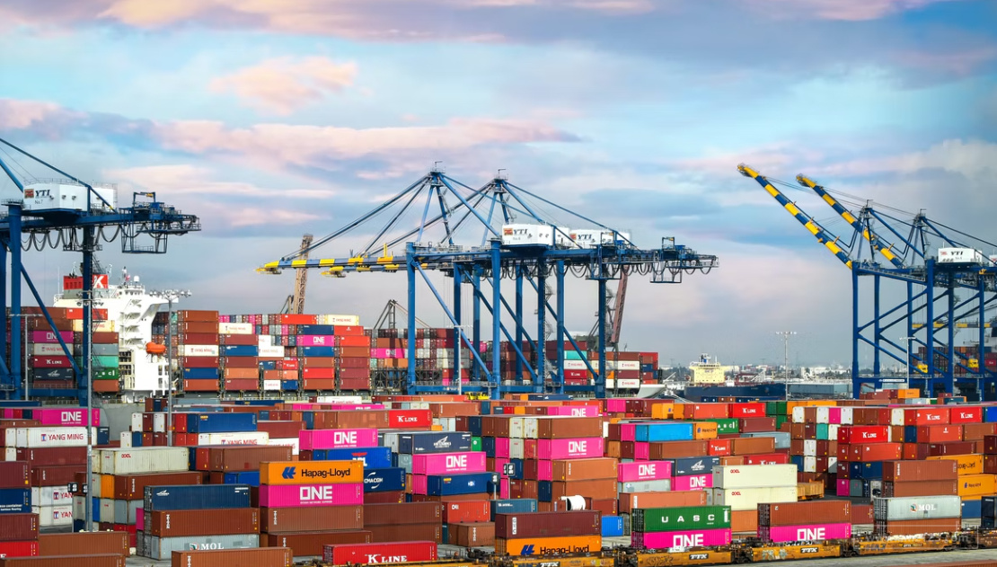 美国春季港口集装量将放缓！中国封城或更有利于缓解港口拥堵！