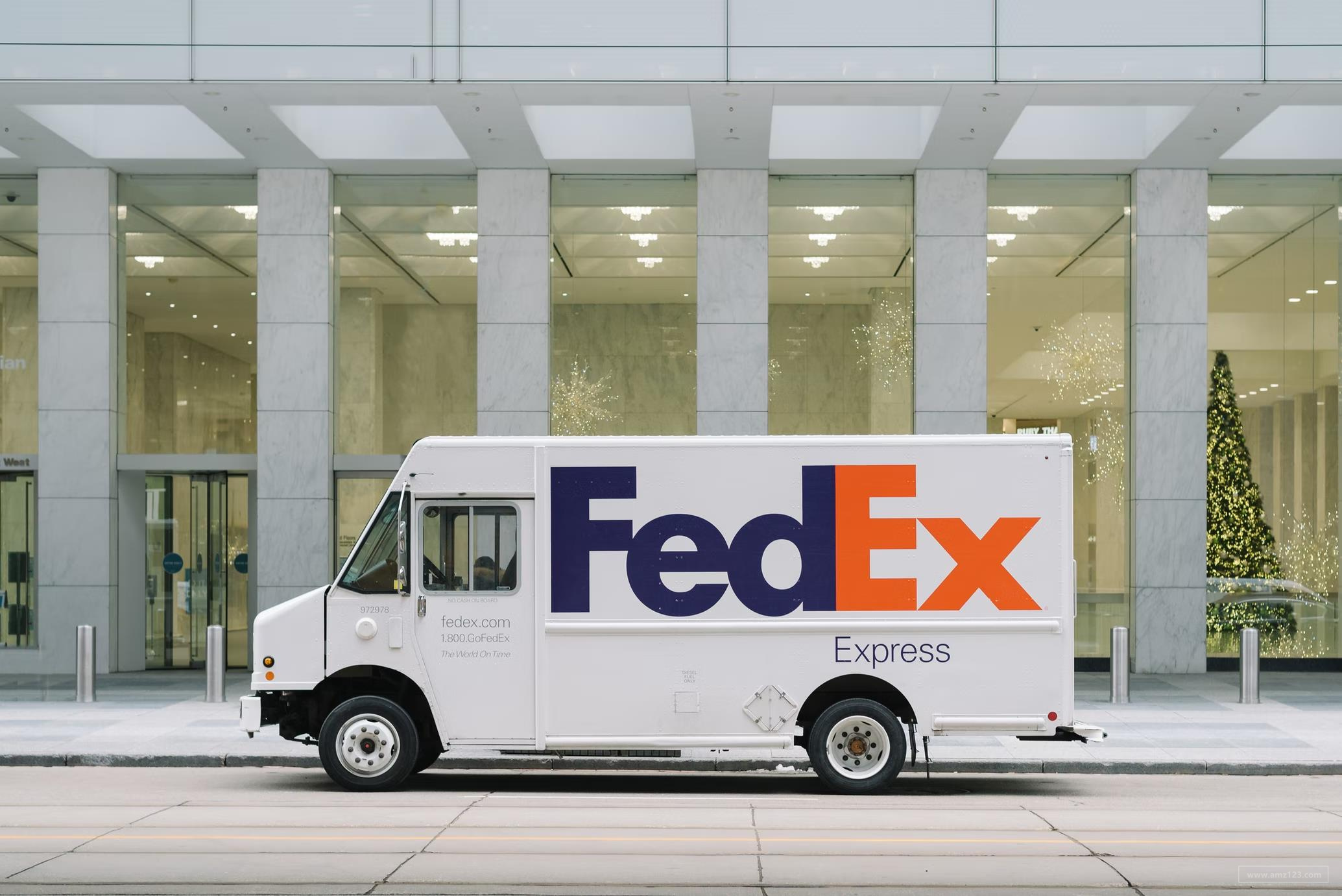包裹量急降下降！FedEx宣布关闭90个办事处、停飞部分货机