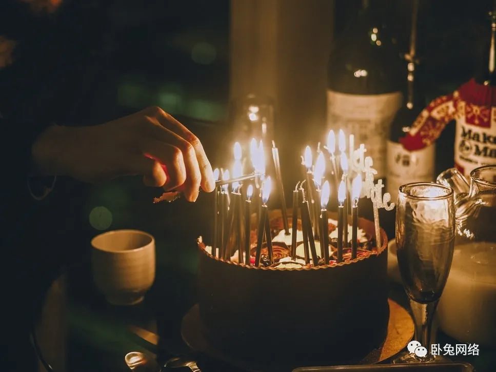 何时与网红营销服务机构合作