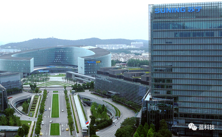 看不见的“推手”苏宁转型零售服务商的底气是什么？