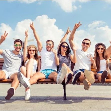 亚马逊英国站推出假日设置功能，国外卖家纷纷吐槽：有啥用啊？