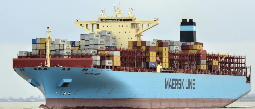 突发！马士基一满载中国货物美线集装箱船，遭遇恶劣天气，大量集装箱丢失损毁！