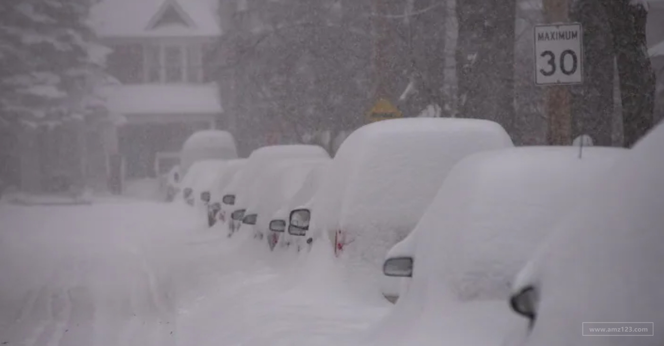 美国东部冬季风暴来袭！暴雪停电航班大量取消！