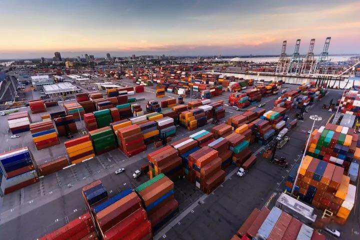 最新进展！洛杉矶/长滩港长期滞留集装箱已减少，正采取多种措施加快集装箱运出