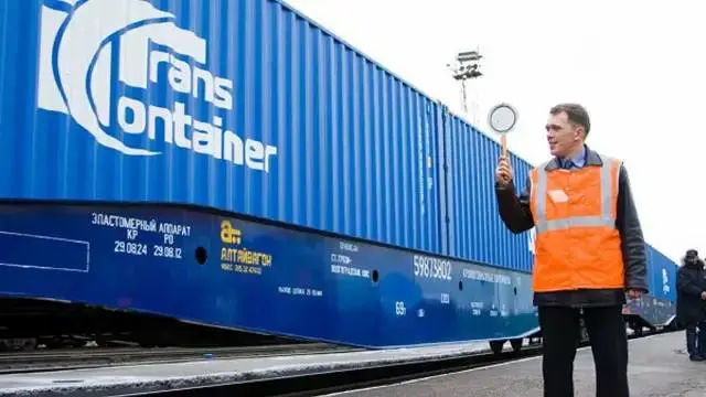俄集装箱运输公司开通从越南经中国到俄罗斯的铁路新服务