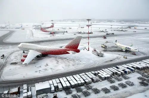 暴风雪致机场封锁，欧洲大面积物流延误！