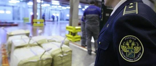 新增1.6万例！俄拟调整个人携带商品入境免税门槛，俄阿穆尔州停止与中国的浮桥过货