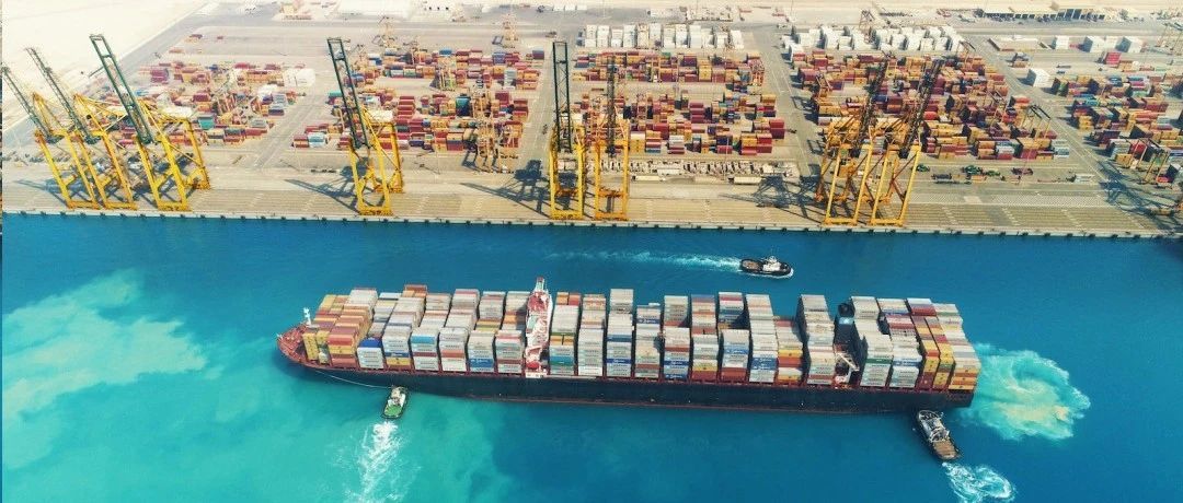 疯涨十倍！亚欧航线集装箱运价飙升至12000美元！与此同时，船公司计划取消多趟航行……