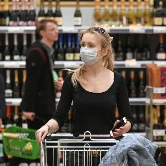 战斗民族转性了？民调：近40%的俄罗斯人不饮用酒精饮品