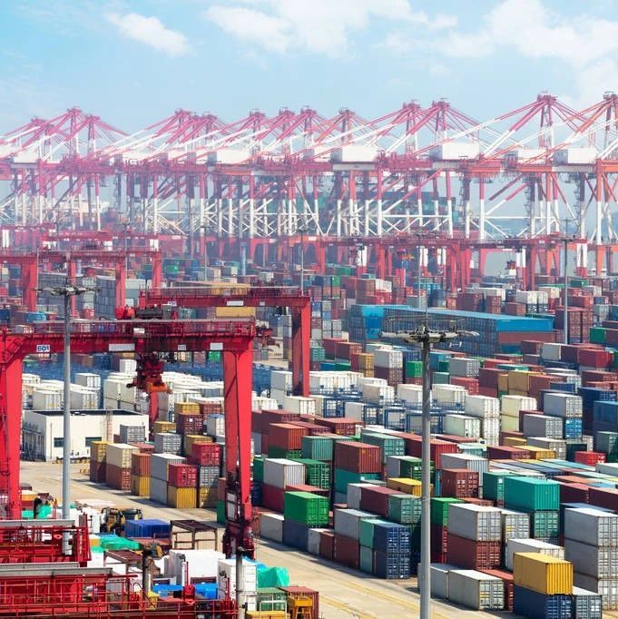 首航折戟！阿里巴巴包船开专线，因撞船被迫返航！箱损、货损、船损，真不是有钱就能顺利做成所有的事......