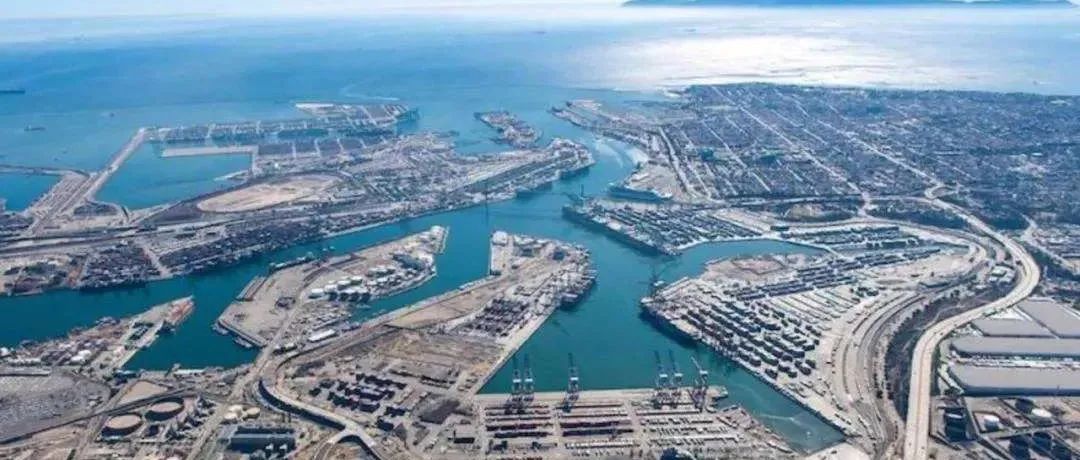 原地转圈16天！这艘去LA的船怎么回事？船司收取巨额滞箱费被告上法庭