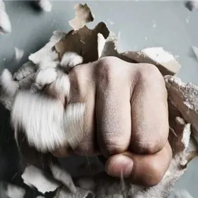 追罚210万元！跨境版“薇娅”被揪出，涉及14个跨境店铺！