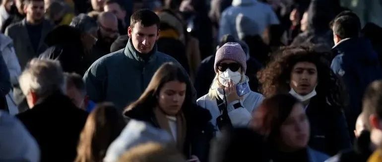 疫情进入尾声？欧盟27国将在2月全面解封！旅行不用隔离不用检测。。。