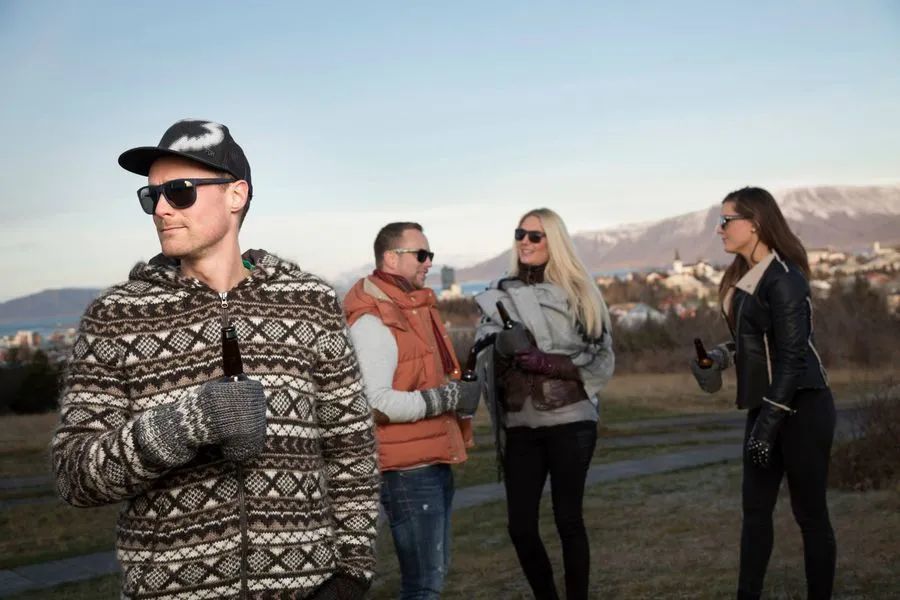 侵权预警—啤酒手套