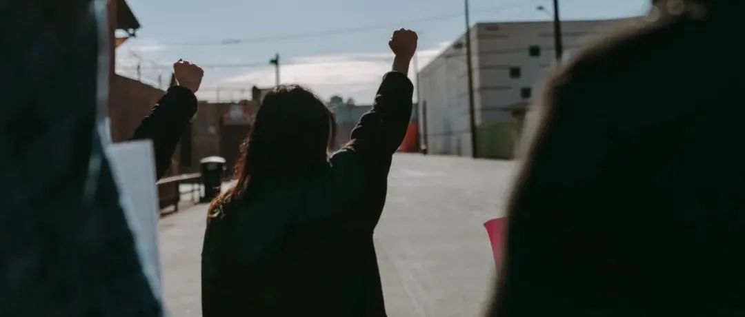 资金冻结，只有和解这一条路径吗？