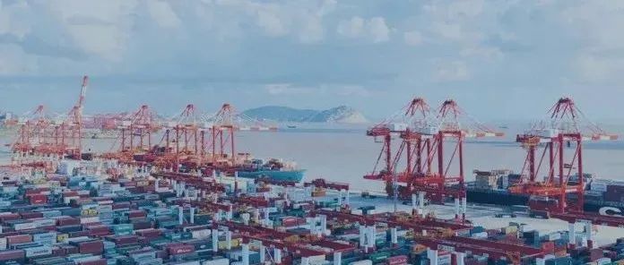 封控加剧港口拥堵！船公司宣布跳港、调整船期！附停航跳港汇总