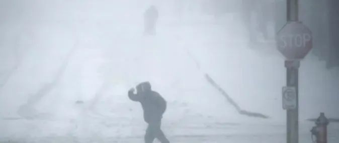 紧急！这两家银行遭全面封杀！禁止交易，取消贸易关系！！