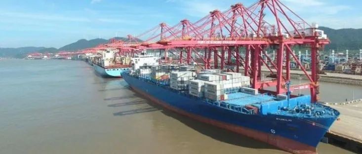 上海封城期间宁波-舟山集装箱货运量创历史新高，美国开始制裁七家俄罗斯航运公司