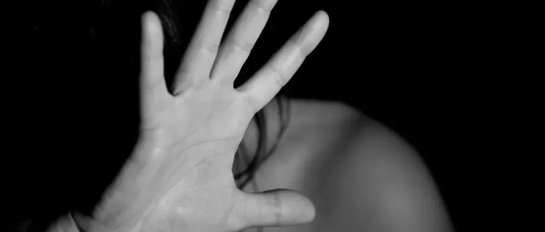 5个站点listing全被移除！同行“持证恶搞”，大批卖家招架不住！