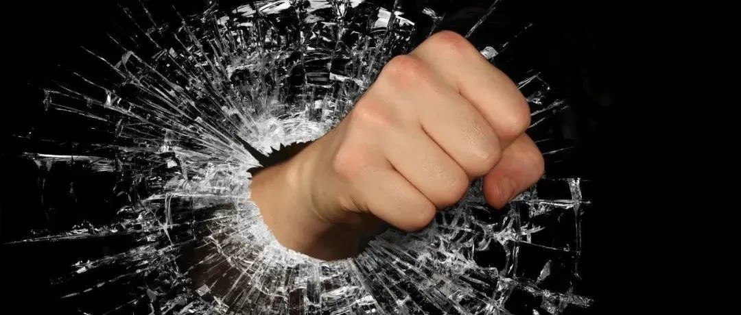 拥有多款Best Seller产品的顶级大卖起诉侵权，这2个商标不能碰！