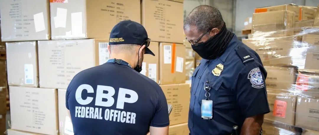注意！已有企业货物被扣押！美国海关严查纺织品或含新疆棉货物！
