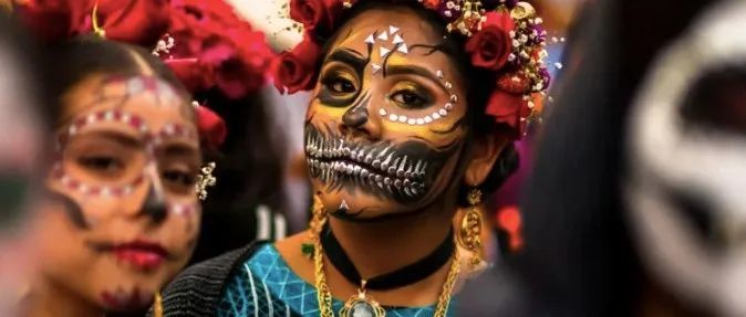 从缅怀逝者传递温情到重要商机：聊聊墨西哥的亡灵节