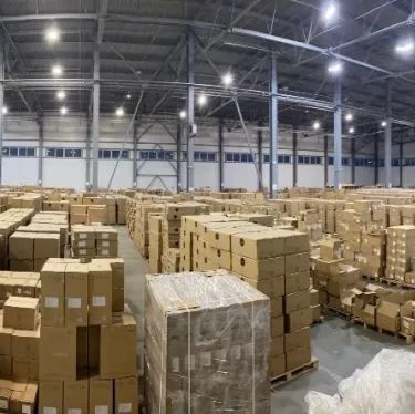 消费者在黑色星期五周平均消费500美元；“世界杯”带动足球鞋全球买家数同比增长100%