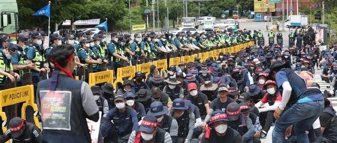 损失超12 亿美元！亚洲第四大经济体货运被阻断，南韩掀起新一轮罢工战