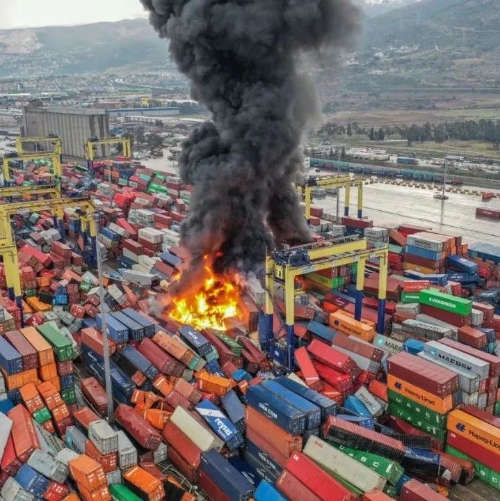 土耳其大地震！港口运营中断！堆场集装箱倒塌发生大火！