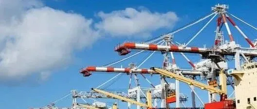 涨价预告！各大船公司相继宣布上调运价！继续减班控舱取消51个航次
