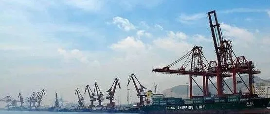 突发！这国爆发政变！港口停摆！大量船舶滞留